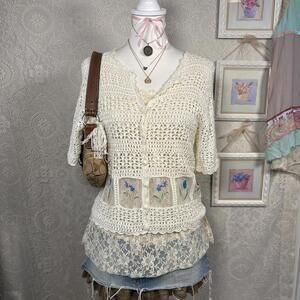 vintage cottage core crochet with floral detailing